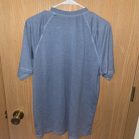 Nike Dri Fit Swim Shirt Men’s L - Picture 2 of 3